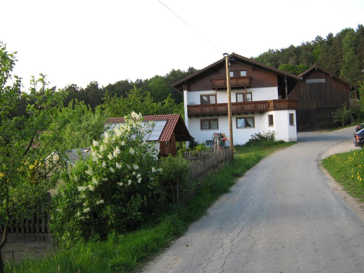 Gemuetliche Ferienwohnung Zandt Exterior photo